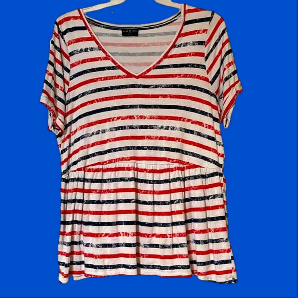 Cute vneck Striped Lane Bryant top 14/16